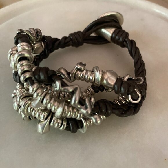 Uno de 50 leather corded silver tone charm bracelet modernist brutalist 7" - Picture 1 of 10